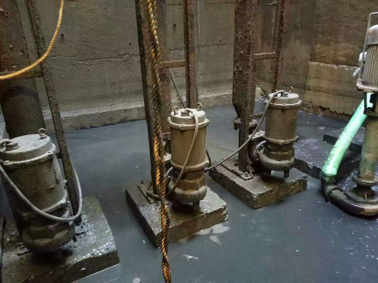 灵宝污水池清理